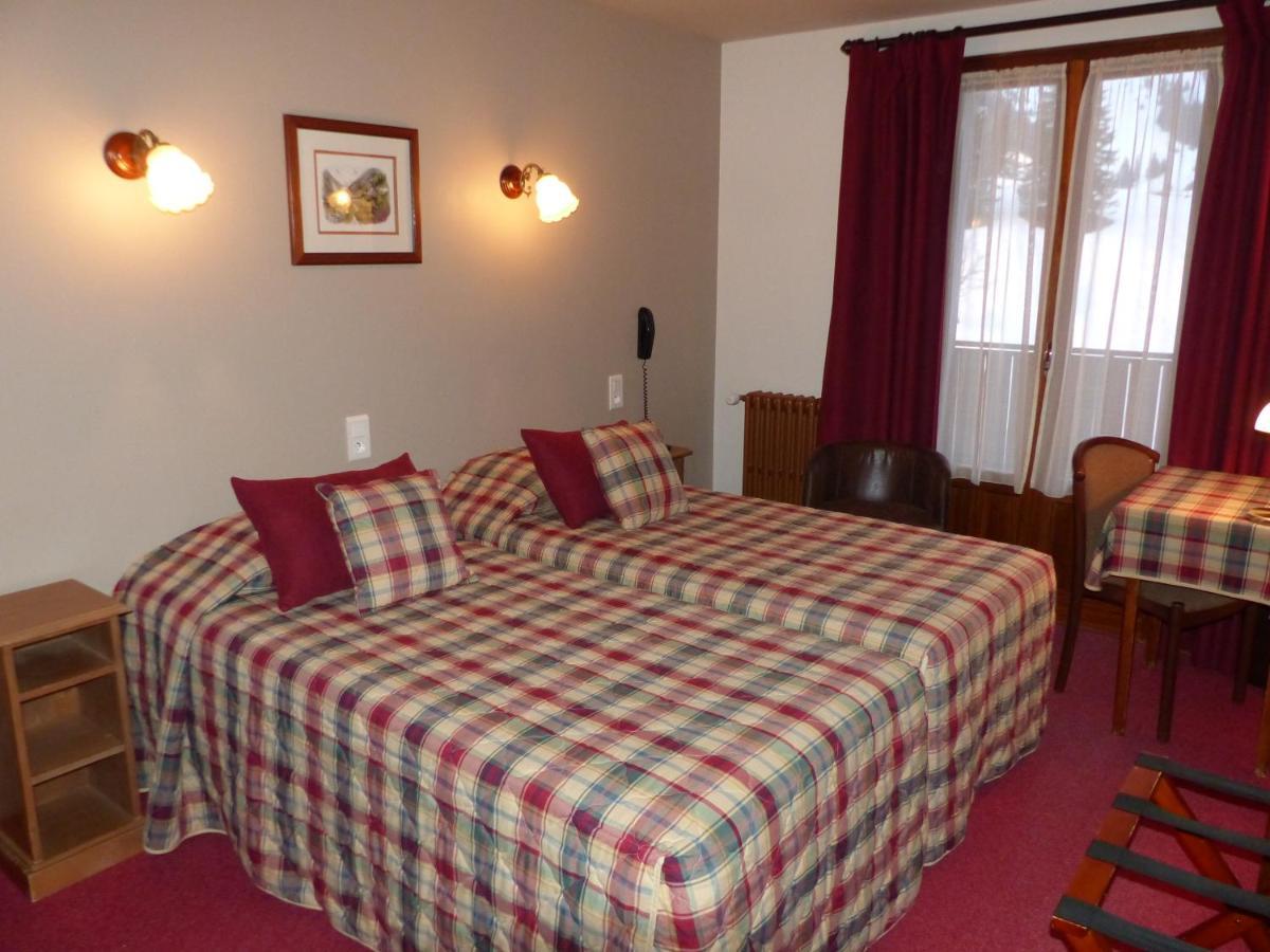 לה קלוסאז Hotel Bellachat מראה חיצוני תמונה